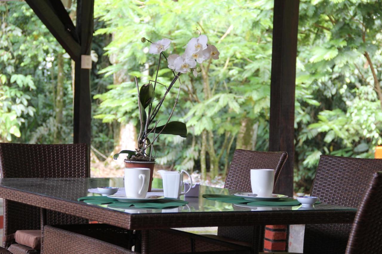 Horquetas River Lodge ซาราปิกี ภายนอก รูปภาพ